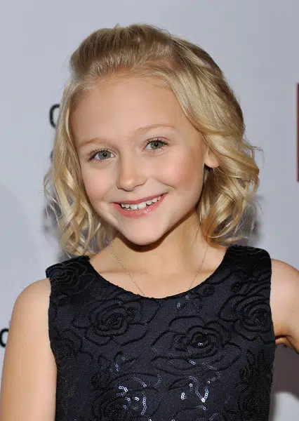 Y&R’s Alyvia Alyn Lind Reacts to Her Emmy Nomination!