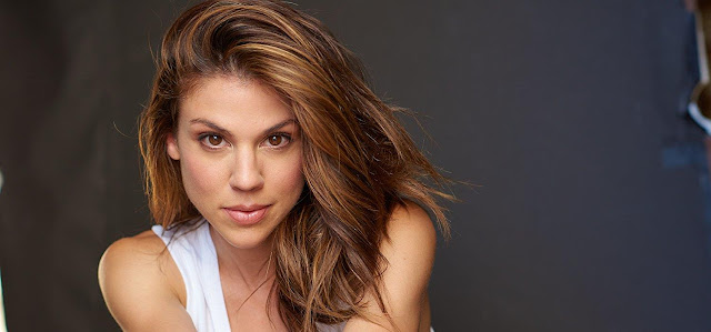 Behind the Scenes of Bottle Girl With Kate Mansi!