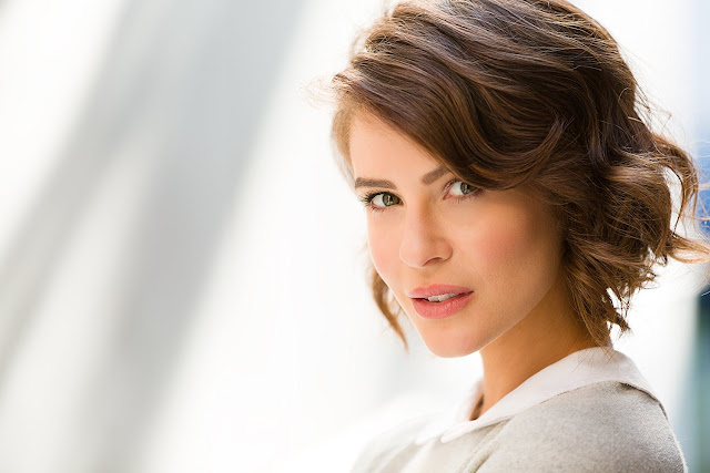 B&B News: Linsey Godfrey Has An Exciting New Gig!