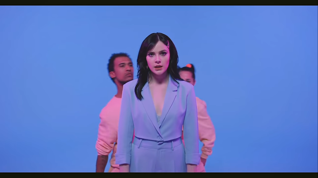 Y&R’s Cait Fairbanks Releases New Music Video!