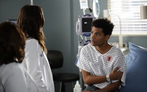 Y&R Alum Noah Alexander Gerry Guest Stars on Grey’s Anatomy