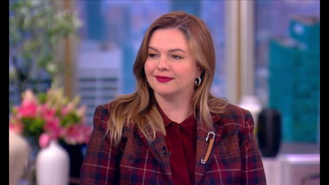 Amber Tamblyn Gives Shout-Out to General Hospital!