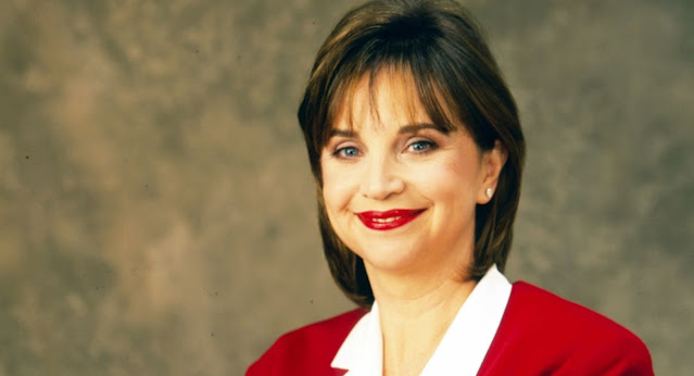 Beloved Sitcom Star Cindy Williams Dies At 75