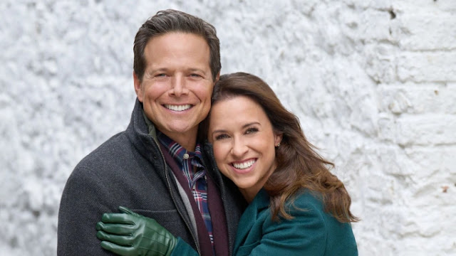 Lacey Chabert and Scott Wolf to Star In A Merry Scottish Christmas