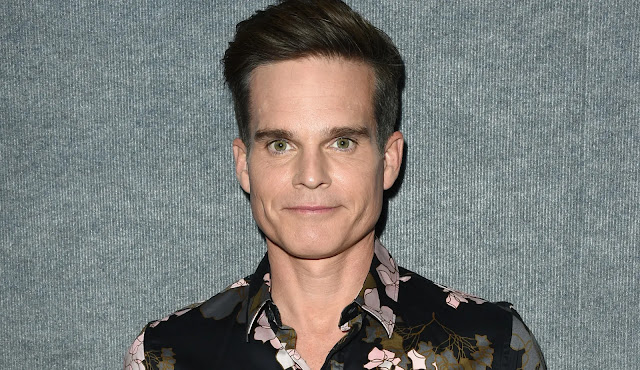 Greg Rikaart Celebrates 20 Years In Soaps!