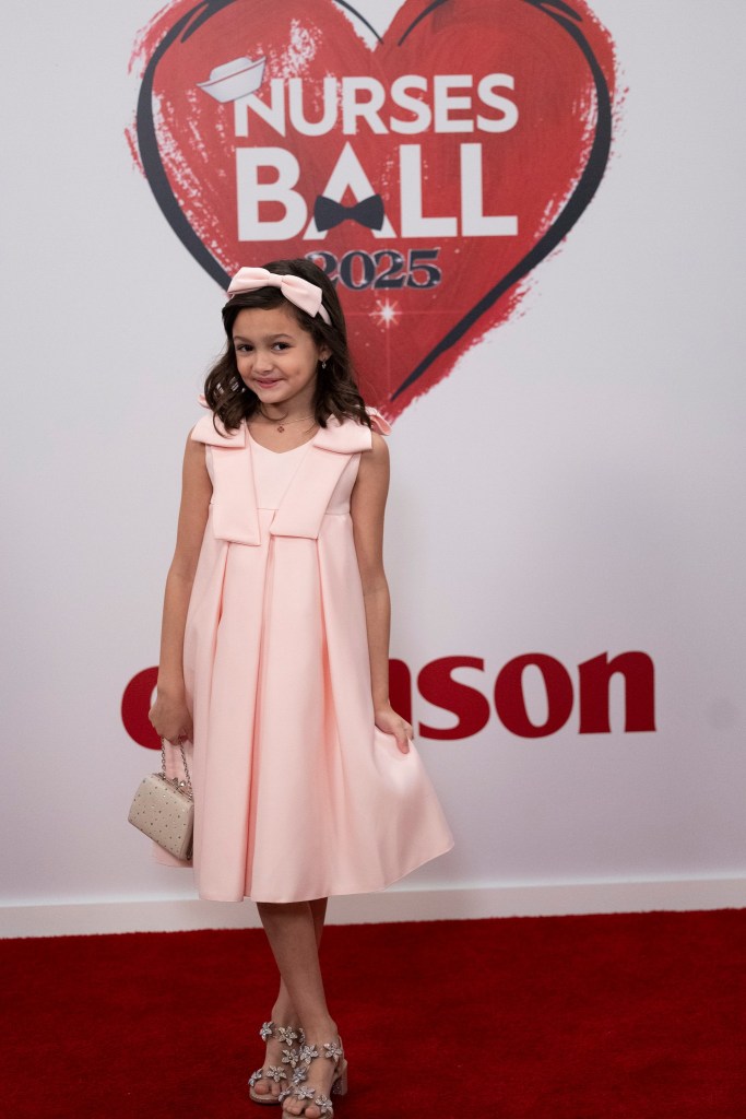 Scarlett Spears as Donna on the red carpet on General Hospital