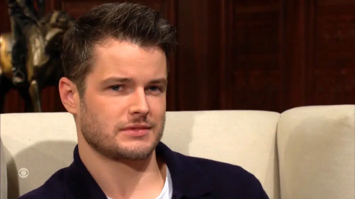 Young and the Restless Spoilers December 18: Kyle Sends a Message That Changes Everything