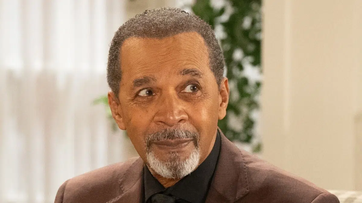 Beyond the Gates Spoilers January 26: Vernon Makes a Desperate Move