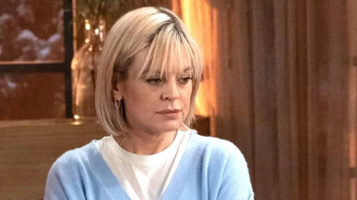 kirsten storms blonde again