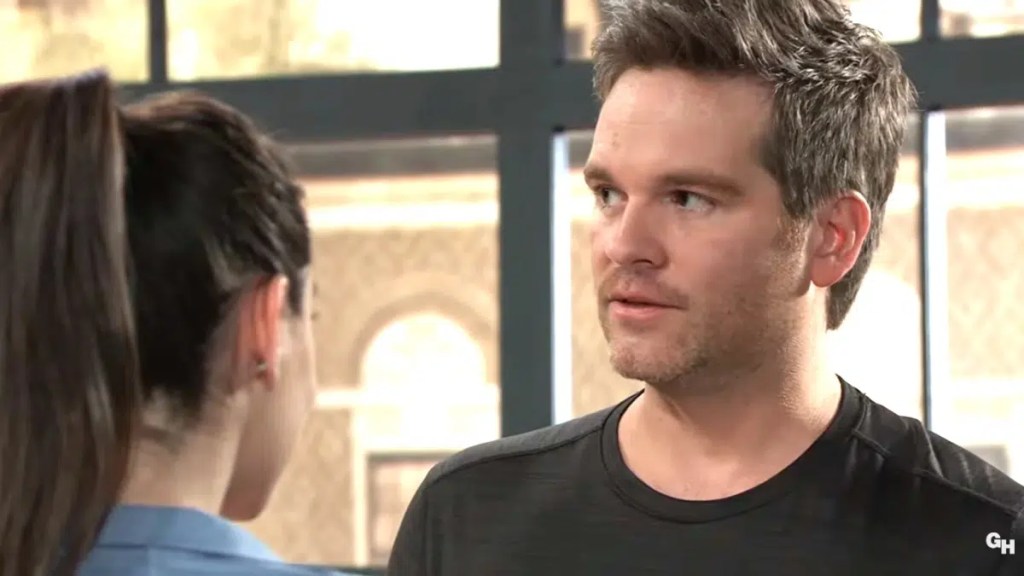 Van Hansis as Lucas Jones talking with Molly in General Hospital recap for September 18