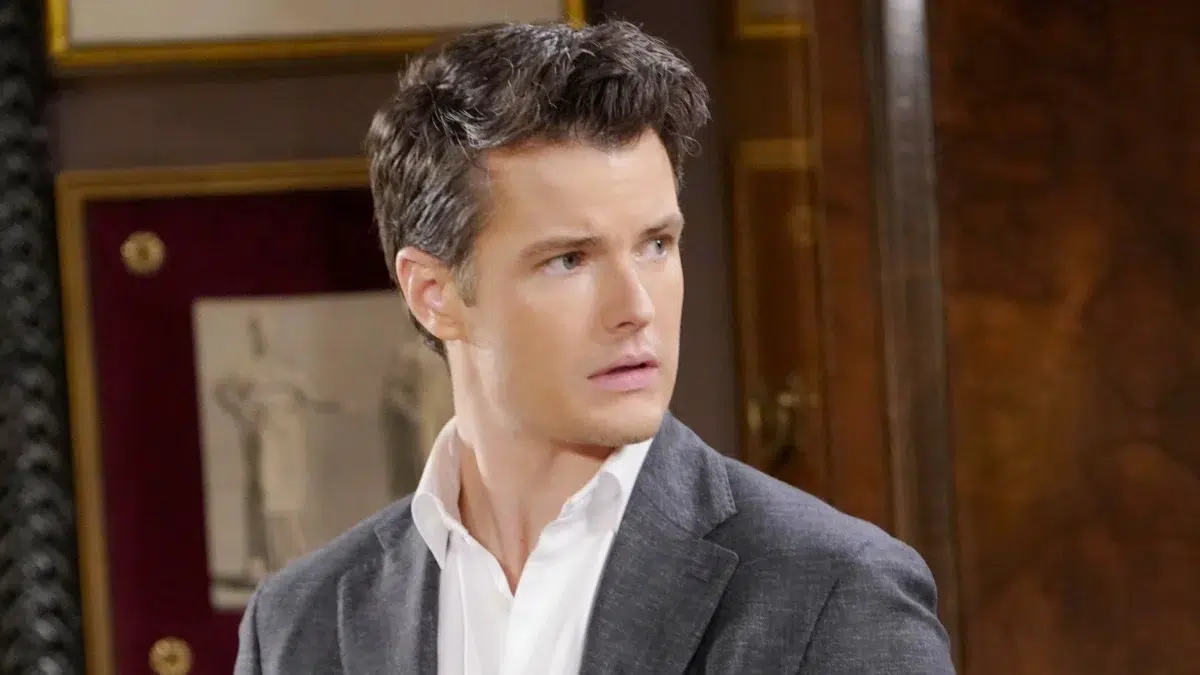 Young and the Restless Spoilers September 24: Kyle Keeps Things Interesting